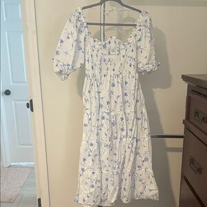 Hill House White and Blue Floral Puff-Sleeve Midi Dress